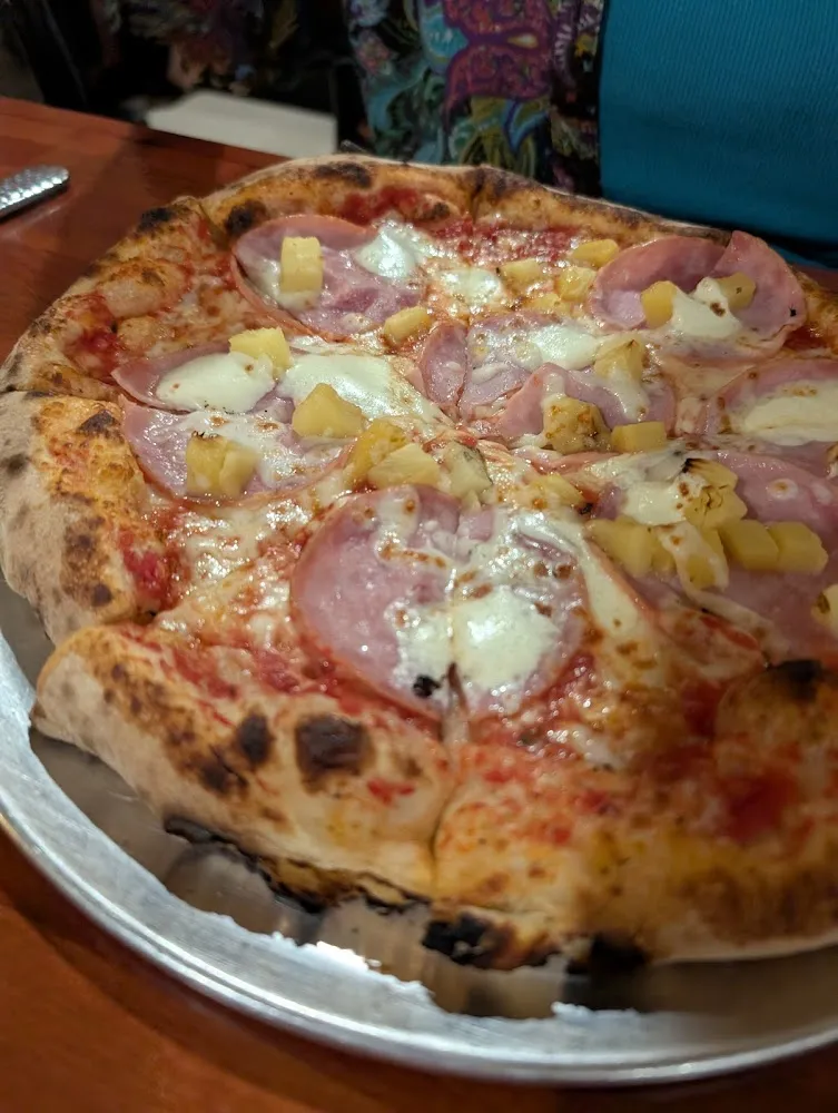 Hawaiian Pizza