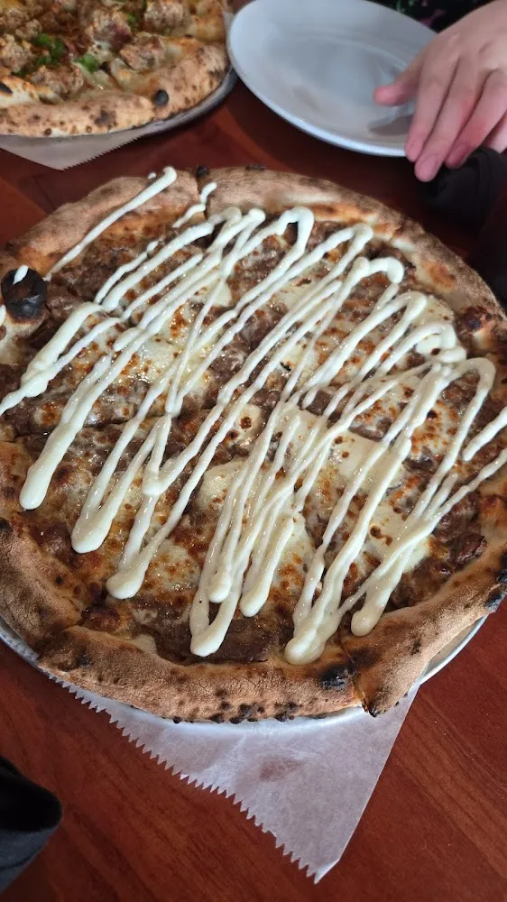 Roast Beef Poboy Pizza